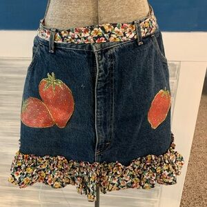 Kitschy Venezia vintage up-cycled apron strawberry ruffled handmade OSFM 90’s